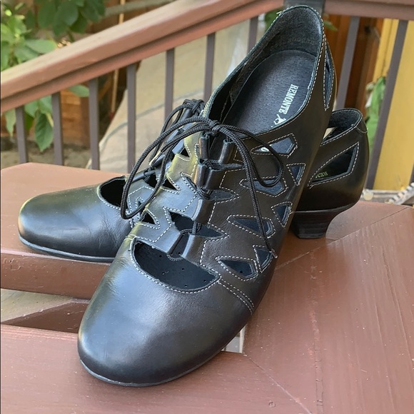 Remote 40 - Picture 2 of 7